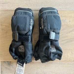 Hestra Toddler Zip-Up Mittens